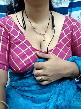 bhuvana555 online show from 01/15/25, 07:05