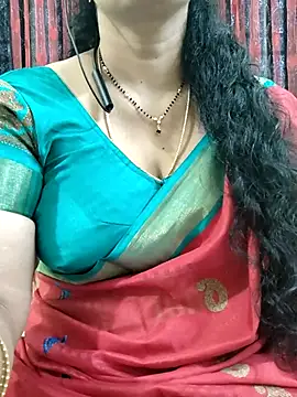 bhuvana555 online show from 11/22/25, 04:55