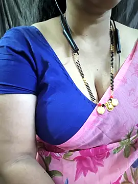 bhuvana555 online show from 04/14/26, 04:57