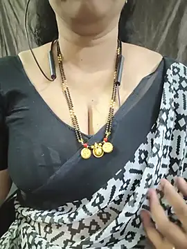 bhuvana555 online show from 05/28/26, 05:32