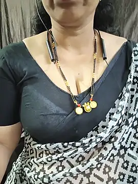 bhuvana555 online show from 06/04/26, 05:52