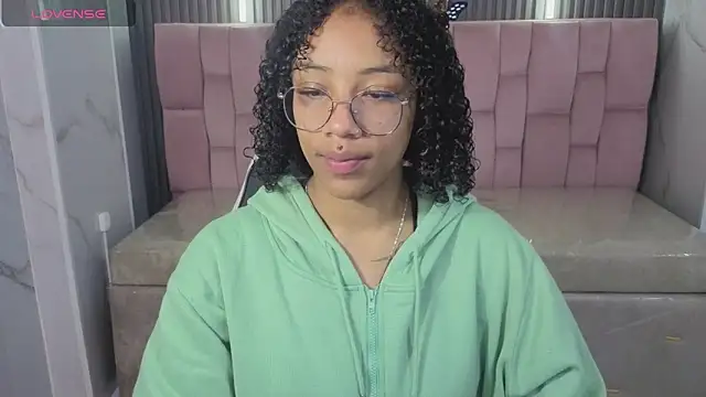 Violeth b online show from 02/05/26, 12:54