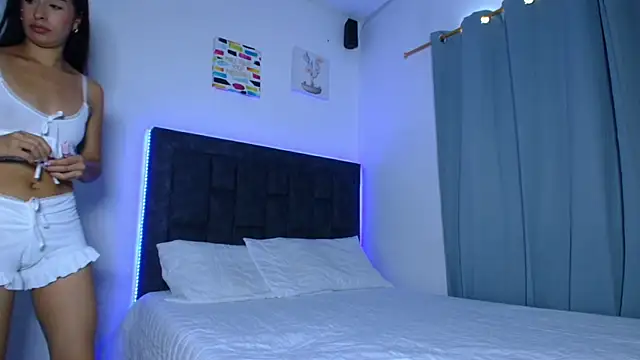 IssabellaLopez online show from 02/25/26, 04:49