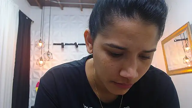 Alison Wiley online show from 01/15/25, 11:43