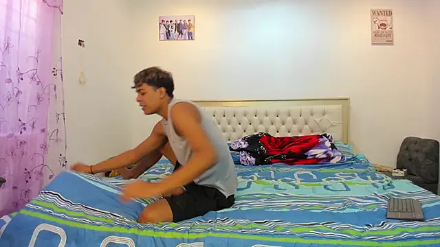 Snapshot of dafnezahiraa_ chatting on 01/30/25, 06:10 dafnezahiraa online show from 01/30/25, 06:10