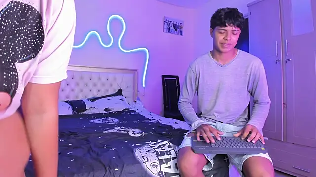 dafnezahiraa  online show from 01/06/26, 09:29