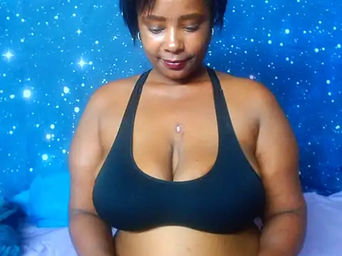 Snapshot of 2Sweetysmile chatting on 02/20/25, 07:52 2Sweetysmile online show from 02/20/25, 07:52