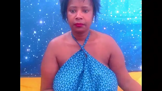 Snapshot of 2Sweetysmile chatting on 03/05/25, 07:16 2Sweetysmile online show from 03/05/25, 07:16