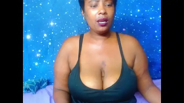 Snapshot of 2Sweetysmile chatting on 03/19/25, 07:49 2Sweetysmile online show from 03/19/25, 07:49