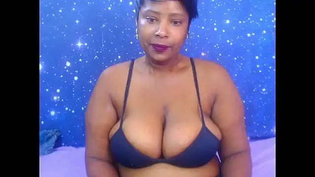 Snapshot of 2Sweetysmile chatting on 03/20/25, 06:19 2Sweetysmile online show from 03/20/25, 06:19