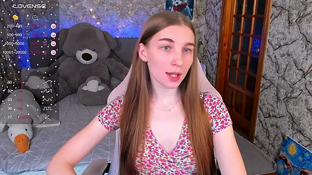 Snapshot of _flowersweeet_ chatting on 01/18/26, 04:22 flowersweeet online show from 01/18/26, 04:22