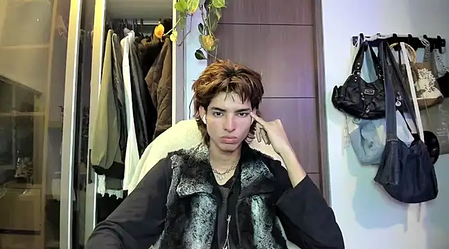 santy-kitty online show from 01/26/25, 01:09