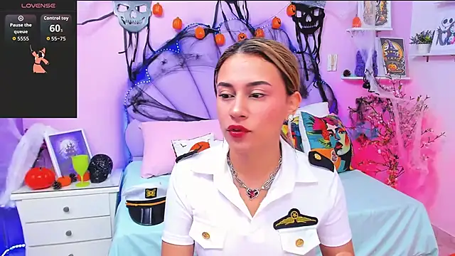 HannaPretthy online show from 10/30/25, 11:33