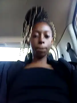 Snapshot of 02Boitybaby chatting on 12/03/24, 08:05 02Boitybaby online show from 12/03/24, 08:05