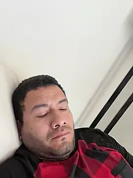 elamante03 online show from 03/22/25, 04:26