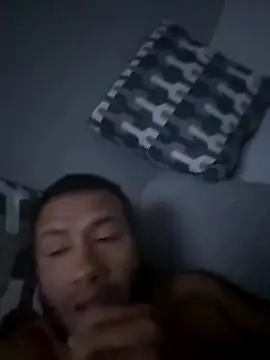 elamante03 online show from 09/16/25, 12:11