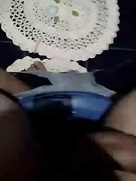 Snapshot of lm279 chatting on 01/23/25, 07:51 lm279 online show from 01/23/25, 07:51