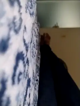 Snapshot of lm279 chatting on 03/22/25, 03:31 lm279 online show from 03/22/25, 03:31