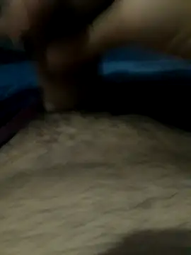 Snapshot of lm279 chatting on 11/18/25, 04:00 lm279 online show from 11/18/25, 04:00