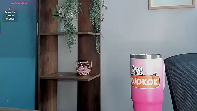 Lana-Gross online show from 02/13/26, 03:52