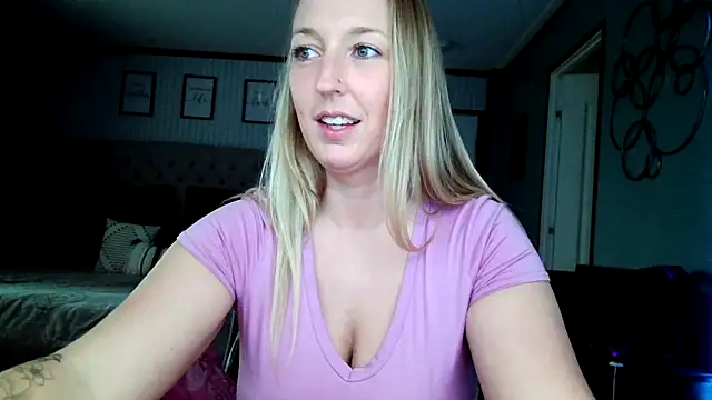 lucyallen4201 online show from 12/09/24, 08:12