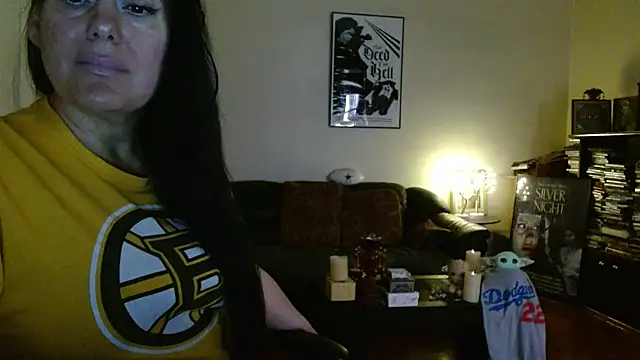 mandaloriangirls online show from 10/29/25, 03:47