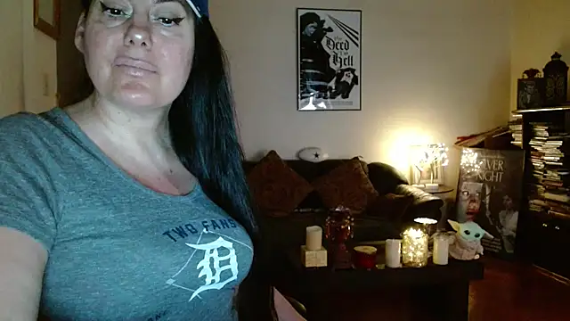 mandaloriangirls online show from 04/15/26, 08:09