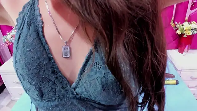 Mariana Benett online show from 01/23/25, 12:35