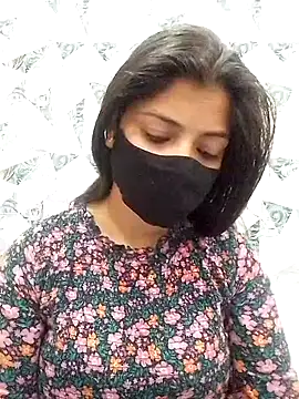 Snapshot of Mahi_Baby25 chatting on 03/09/25, 11:03 Mahi Baby25 online show from 03/09/25, 11:03