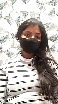 Snapshot of Mahi_Baby25 chatting on 03/11/25, 12:50 Mahi Baby25 online show from 03/11/25, 12:50