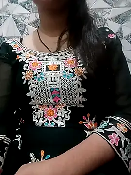 Snapshot of Mahi_Baby25 chatting on 09/19/25, 04:51 Mahi Baby25 online show from 09/19/25, 04:51