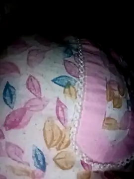 Snapshot of Mahi_Baby25 chatting on 11/26/25, 04:41 Mahi Baby25 online show from 11/26/25, 04:41