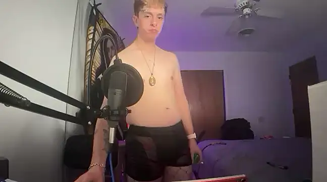 twentywithafelonyy online show from 12/14/24, 09:29