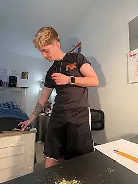 twentywithafelonyy online show from 02/22/25, 08:09