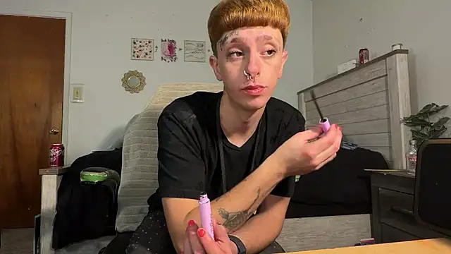 twentywithafelonyy online show from 11/15/25, 06:15