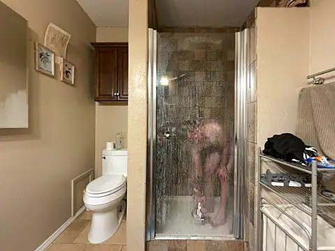 twentywithafelonyy online show from 12/14/25, 06:52