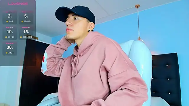 Lobo 17  online show from 09/16/25, 03:40