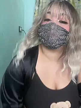 belquiis online show from 02/17/25, 11:53