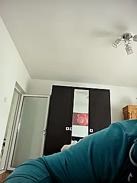 KarlosCarutox online show from 09/27/25, 08:52