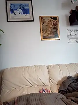 QcMisterv13 online show from 03/11/25, 06:08