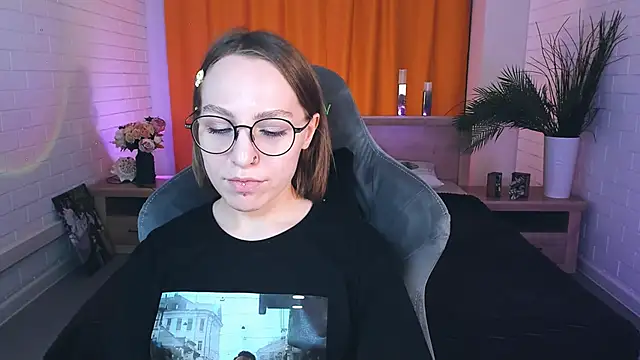 AphexQueen online show from 01/14/25, 09:24