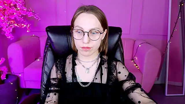 AphexQueen online show from 01/27/25, 12:16