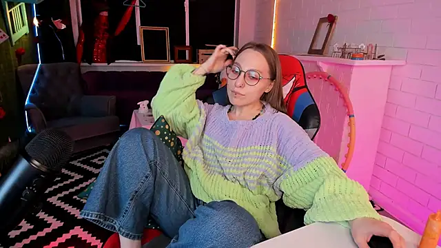 AphexQueen online show from 02/19/25, 07:16