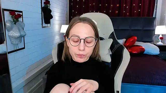 AphexQueen online show from 03/20/25, 12:11