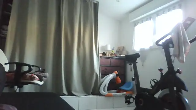 naturiste974 online show from 10/02/25, 06:20