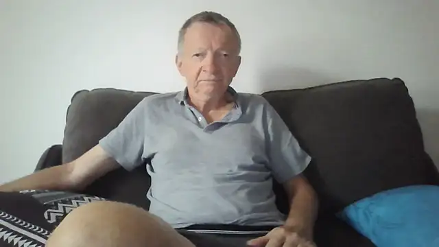 Snapshot of naturiste974 chatting on 02/28/26, 03:40 naturiste974 online show from 02/28/26, 03:40