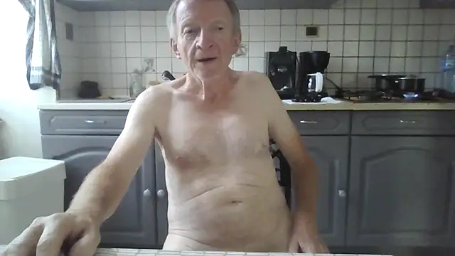 naturiste974 online show from 06/26/26, 05:28