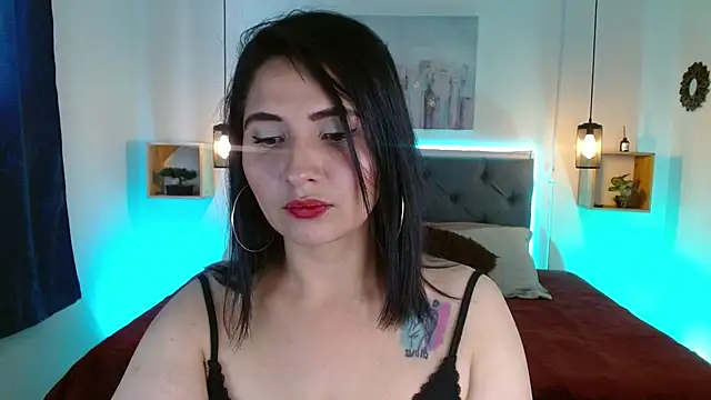 emily leinner online show from 03/17/25, 01:50