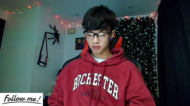 twink sebas  online show from 01/22/25, 09:13