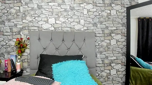 Snapshot of your_angel7 chatting on 10/02/25, 01:34 your angel7 online show from 10/02/25, 01:34